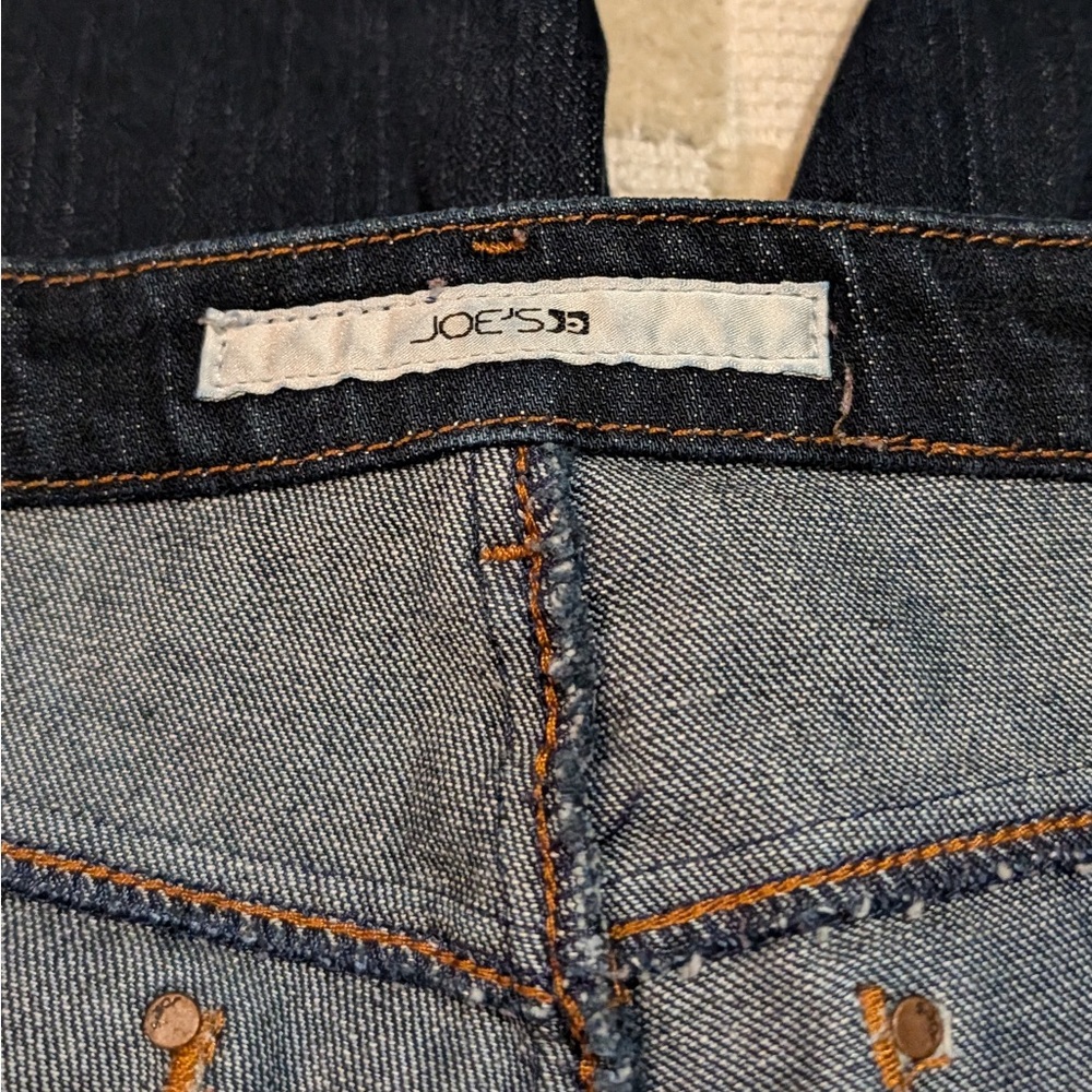 Joe's Jeans Dark Wash Skinny Cigarette Fit Jeans Size 30 - Picture 3 of 4
